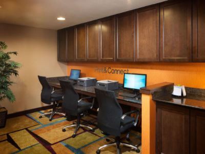 Fairfield & Intercontinental Airport Houston